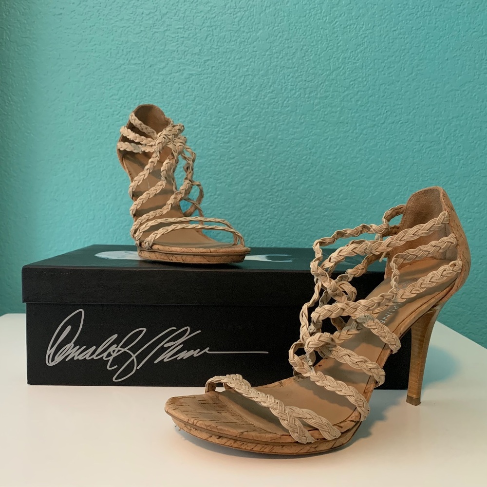 Donald J. Pliner Maura High Heel